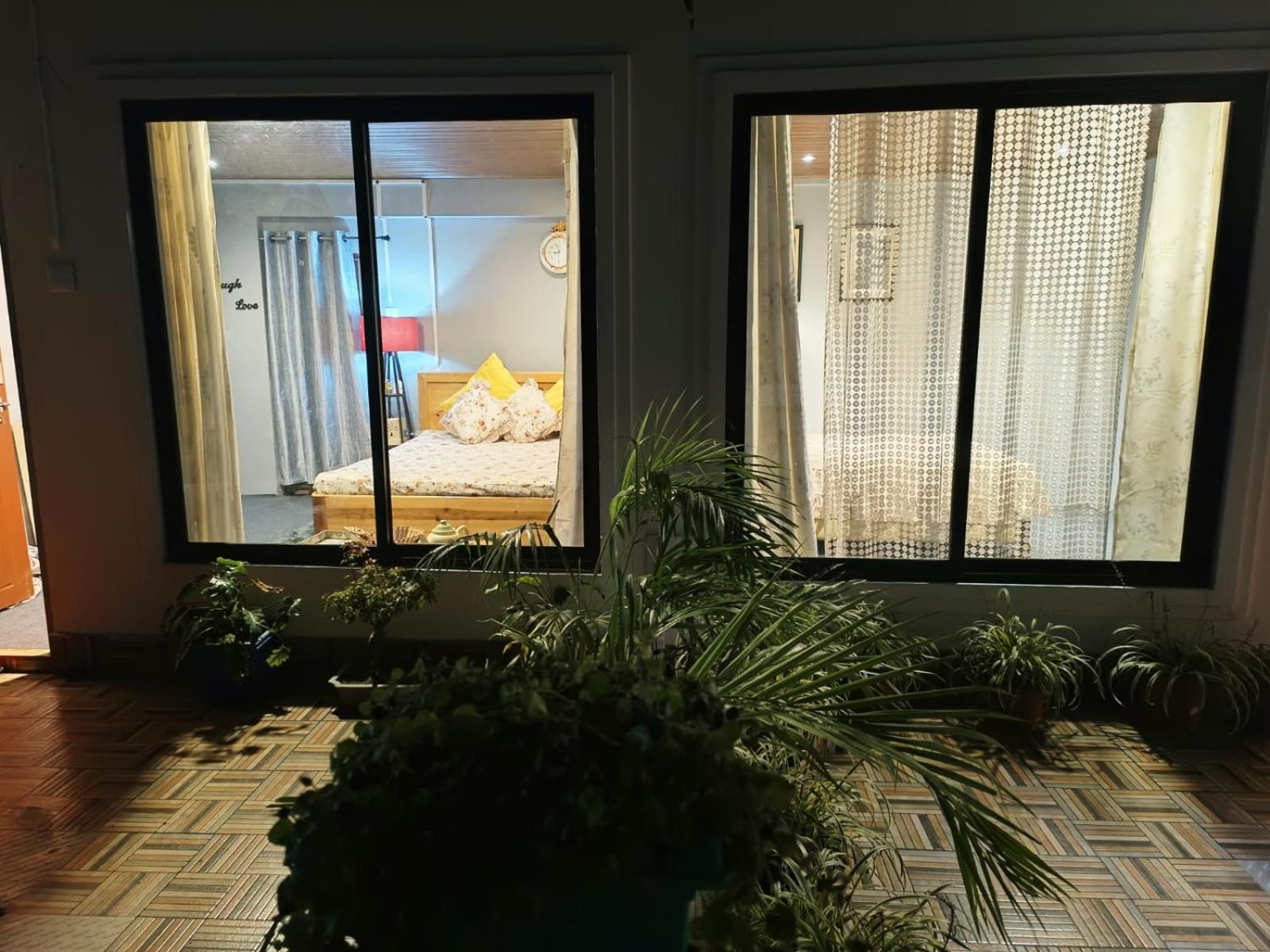 The Sunset Nest Offbeat Homestay 다르질링 외부 사진
